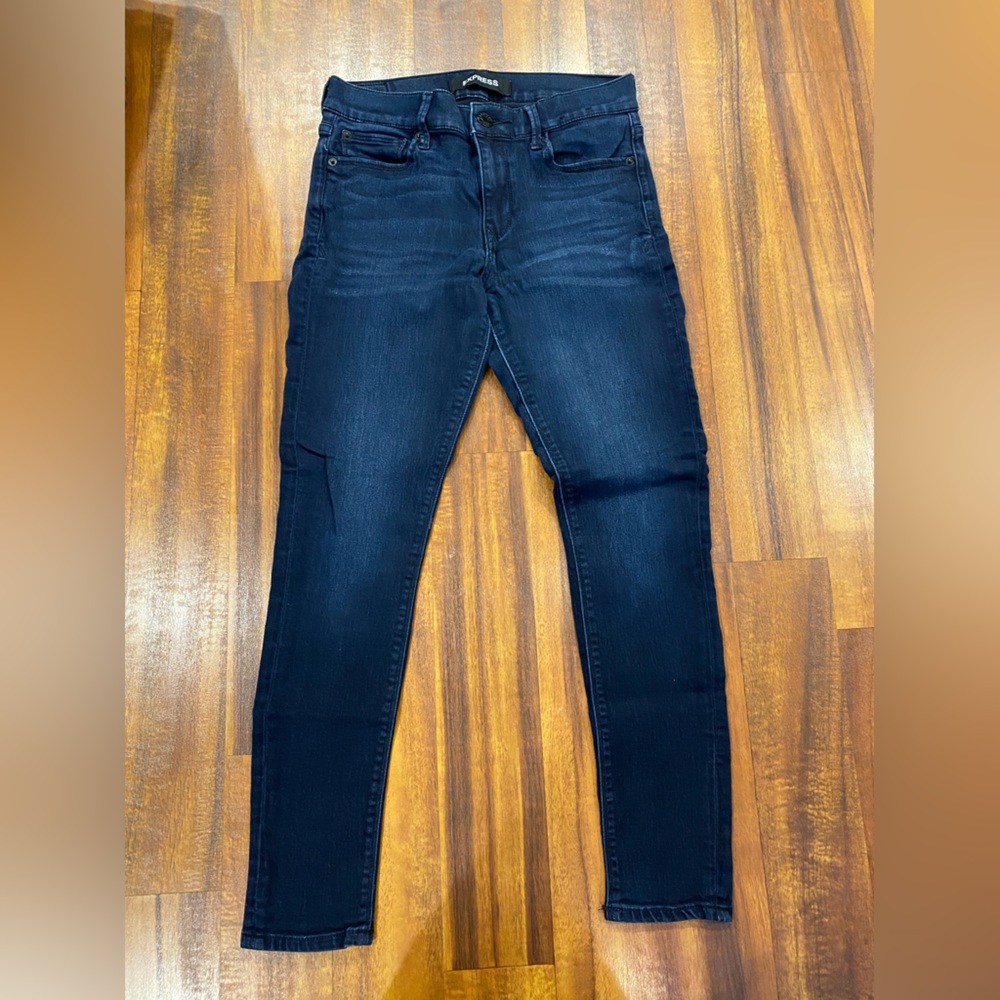 Express, dark denim, mid rise, skinny jeans. Size 4S.